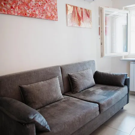 Tra Maggiore E Dorta Fuoco Apartment *