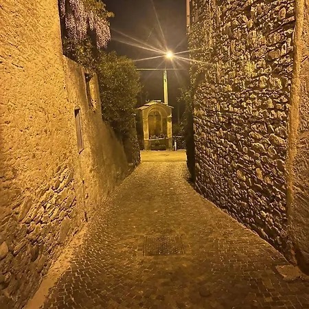 アパート Tra Maggiore E D'orta Fuoco Colazza