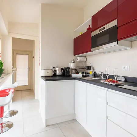 Apartamento Tra Maggiore E D'orta Fuoco