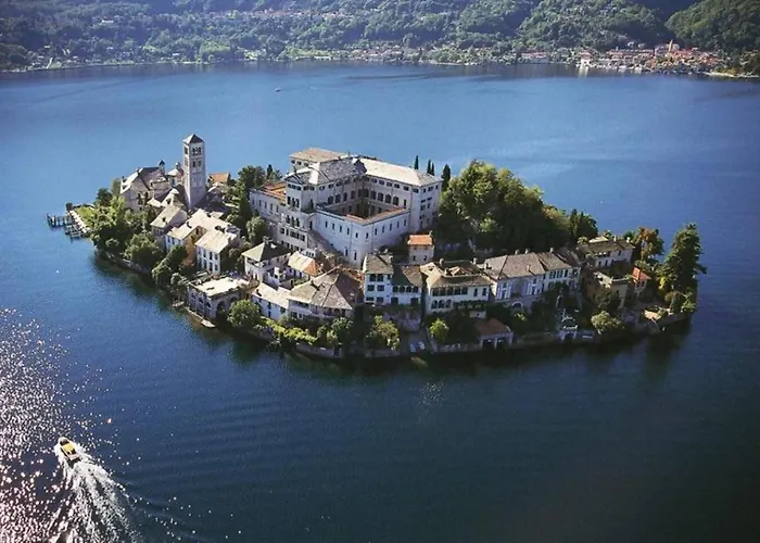 Appartamento Tra Lago Maggiore e lago d'Orta Appartamento FUOCO *